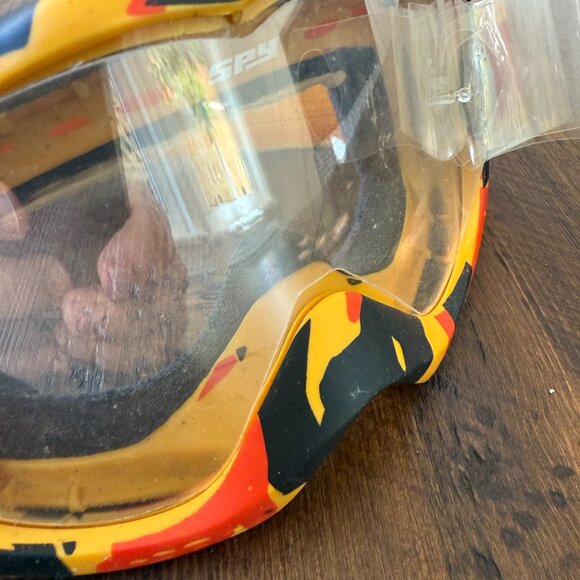 Travis Pastrana Goggles from 2000 MX of Nations - Picture 2 of 4